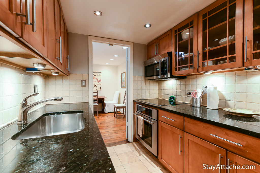 Fully furnished 2-bedroom townhouse in Georgetown