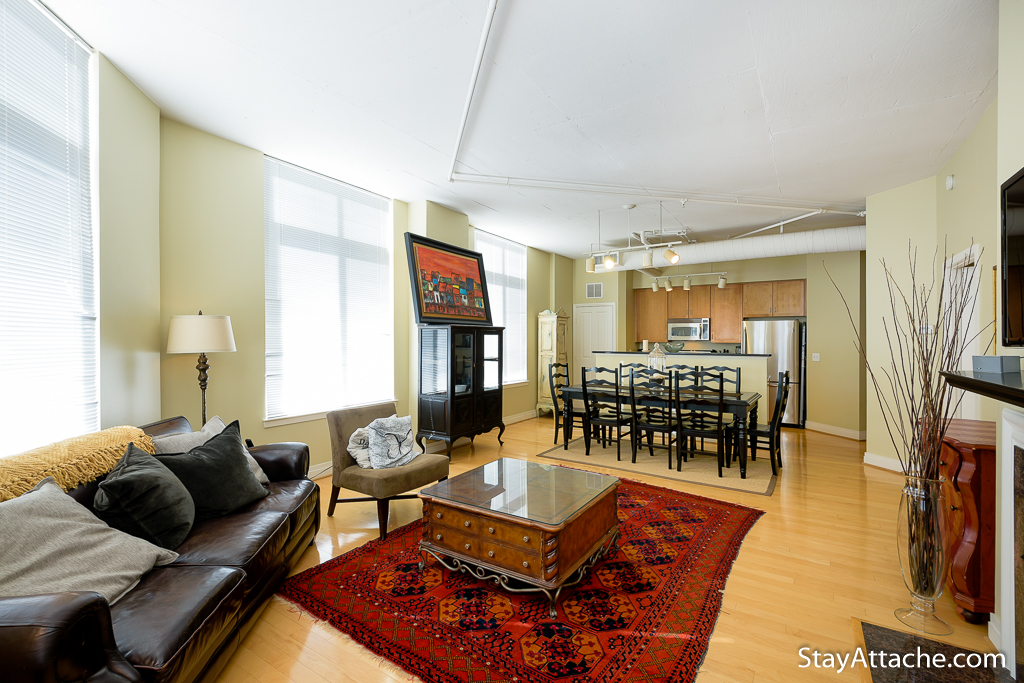 Fully Furnished 2-bedroom condo in Arlington